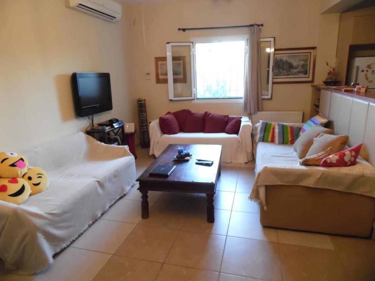 Theni Olive Grove Villa Kato Yerakarion Dış mekan fotoğraf