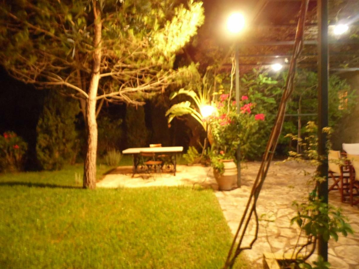 Theni Olive Grove Villa Kato Yerakarion Dış mekan fotoğraf