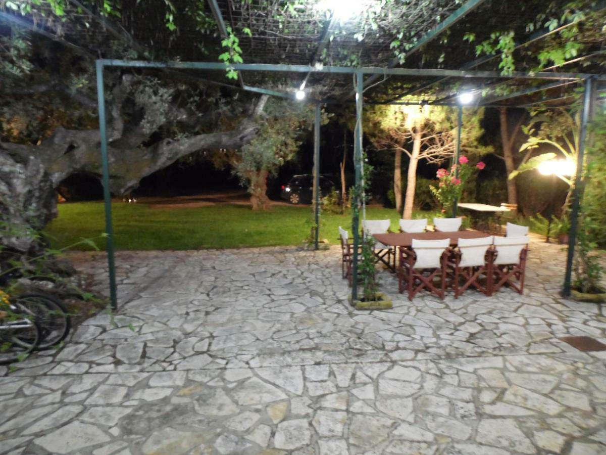 Theni Olive Grove Villa Kato Yerakarion Dış mekan fotoğraf